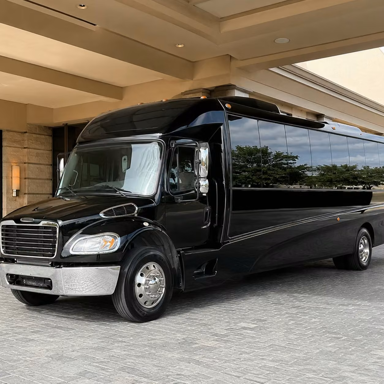 minibus rentals for warren youth group events and mission trips