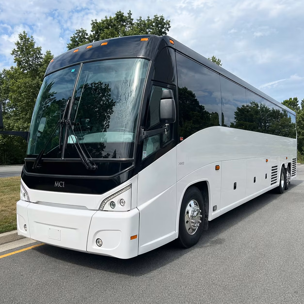 warren school groups and student athletes travel smarter with long distance charter buses